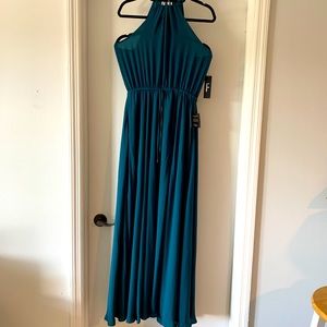 Lulu’s green halter top maxi dress size large NWT